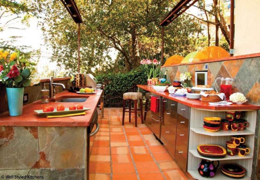 Outdoorküche im spanischen Stil. Rustikal und doch modern.
