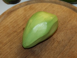 Geschälte Avocado